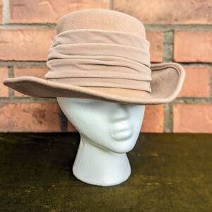 Eric javits wool hat